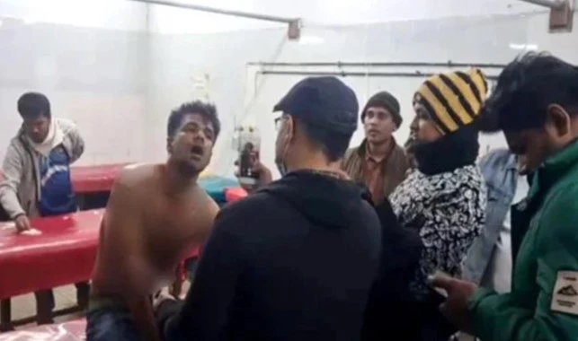 পার্কে স্টাফদের সঙ্গে বিতণ্ডা, কিলঘুষিতে আহত ছাত্রদলের সভাপতি